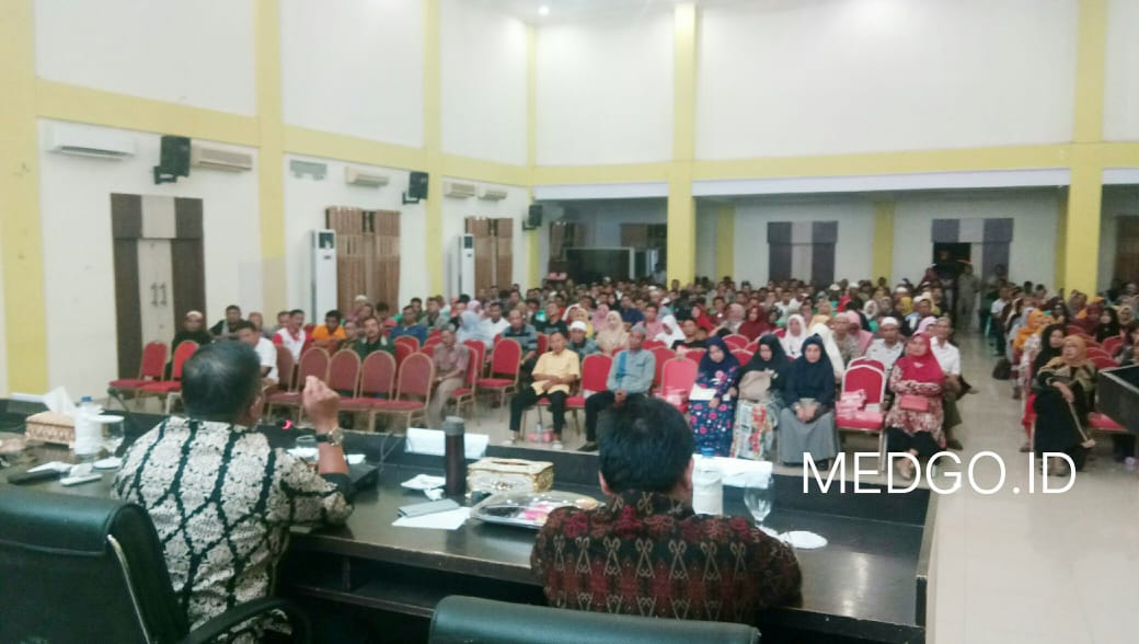 Marten Taha :  Ekonomi Kota Gorontalo Bergantung Pada Pedagang