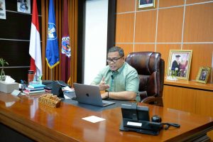 Momen Hardiknas, Rektor UNG Menggagas Lahirnya Sekolah Rakyat Online