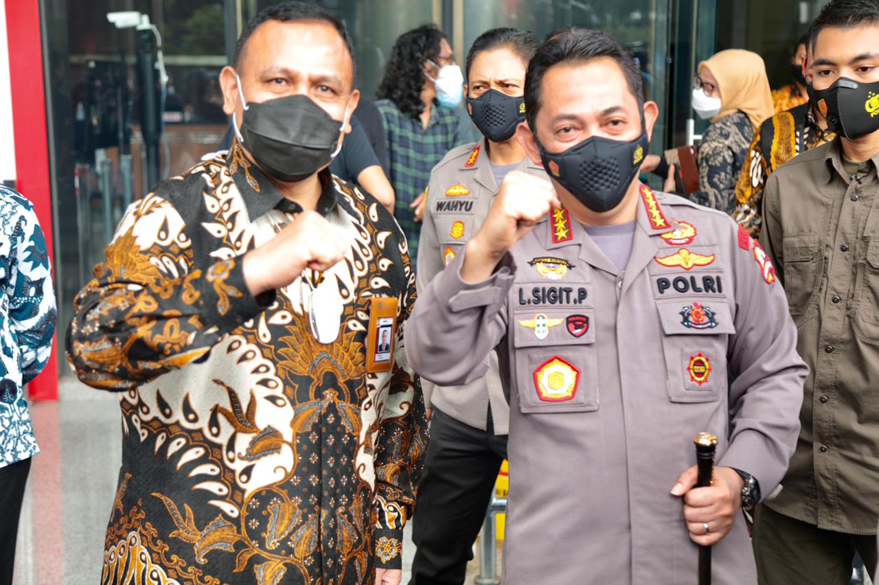 Kapolri Yang Beru Jendral Pol Listyo Sigit Prabowo sambangi KPK