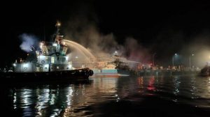 Polda Papua Barat Terus Dalami Terbakarnya Kapal Perintis Fajar Baru 8