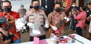 Perakit Senpi Ilegal Malang Ditangkap Polisi, Terancam 20 Tahun Penjara