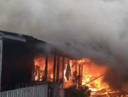 Dipicu Tabung Gas Sembilan Rumah  Terbakar, Di Tanjung Tiram Dilalap Si Jago Merah