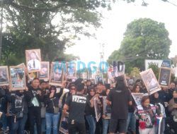 Ribuan Aremania Turun Kejalan Tuntut Keadilan, Suarakan Usut Tuntas Tragedi Kanjuruhan