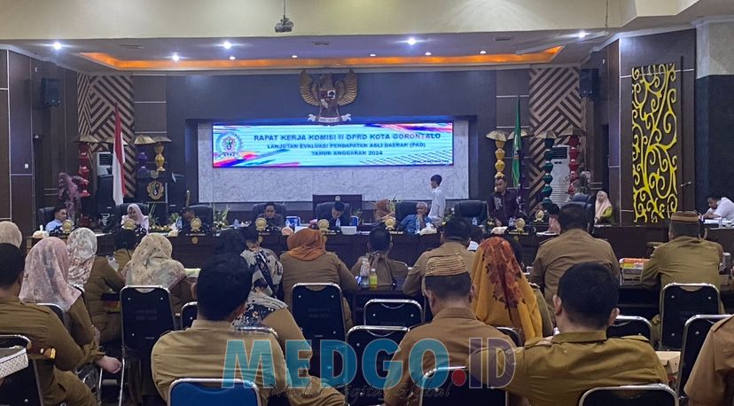 Komisi II DPRD Kota Gorontalo Gelar Raker Evaluasi Pencapaian PAD