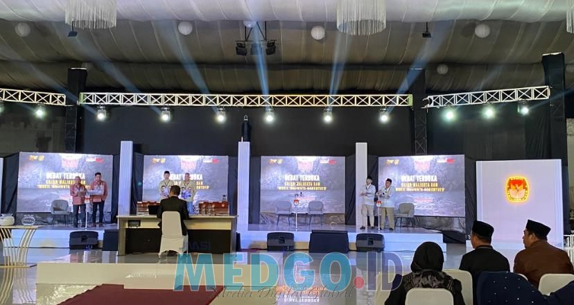 Debat Pasangan calon Walikota dan Walikota Gorontalo 2024 medgo_id