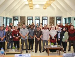 Perkuat Kinerja Pengawasan Bawaslu Pohuwato, Wabup Iwan Resmi Membuka Kegiatan Penguatan Kelembagaan