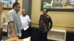APAKAH ADA?
