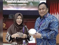 Gorontalo Berduka,  Idah Syahidah Sebut Alm Rachmat Gobel Orang Baik
