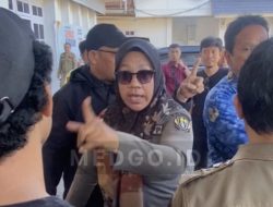 SK Pembatalan dan Hasil Kajian Tak Diberikan. Massa Peduli Cagar Budaya Bentrok dengan Satpol PP Kota Gorontalo