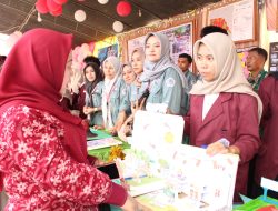 Unjuk Inovasi Pembelajaran, Mahasiswa UNG Mengajar Batch 9 Gelar Pameran Produk di Limboto Barat