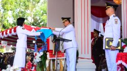Gubernur Gusnar Ismail Pimpin Upacara HUT ke-81 RI: Pertegas Semangat Kebangsaan dan Kolaborasi Lintas Sektor