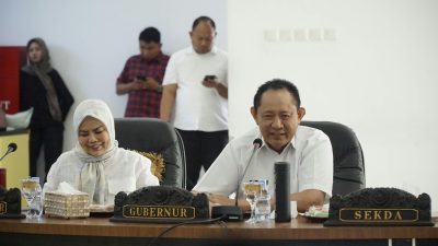 Lawan Politik Ingin Gusnar–Idah Pecah Kongsi,  Dijawab: Kompak Pimpin Rapat Pemprov