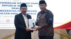 Inovasi dan Penghargaan Tokoh,  UIN Sultan Amai Gorontalo Apresiasi Sumbangsih  Gusnar Ismail