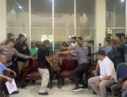 Aksi Yaphara Pendukung Walikota Gorontalo, Dikantor Pelestarian Cagar Budaya Berakhir Ricuh