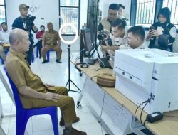 Soft Opening Kantor Imigrasi Pohuwato, Bupati Saipul Jadi Pemohon Pertama Pembuatan Paspor